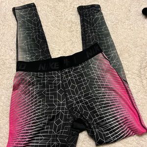 Nike Pro leggings size medium